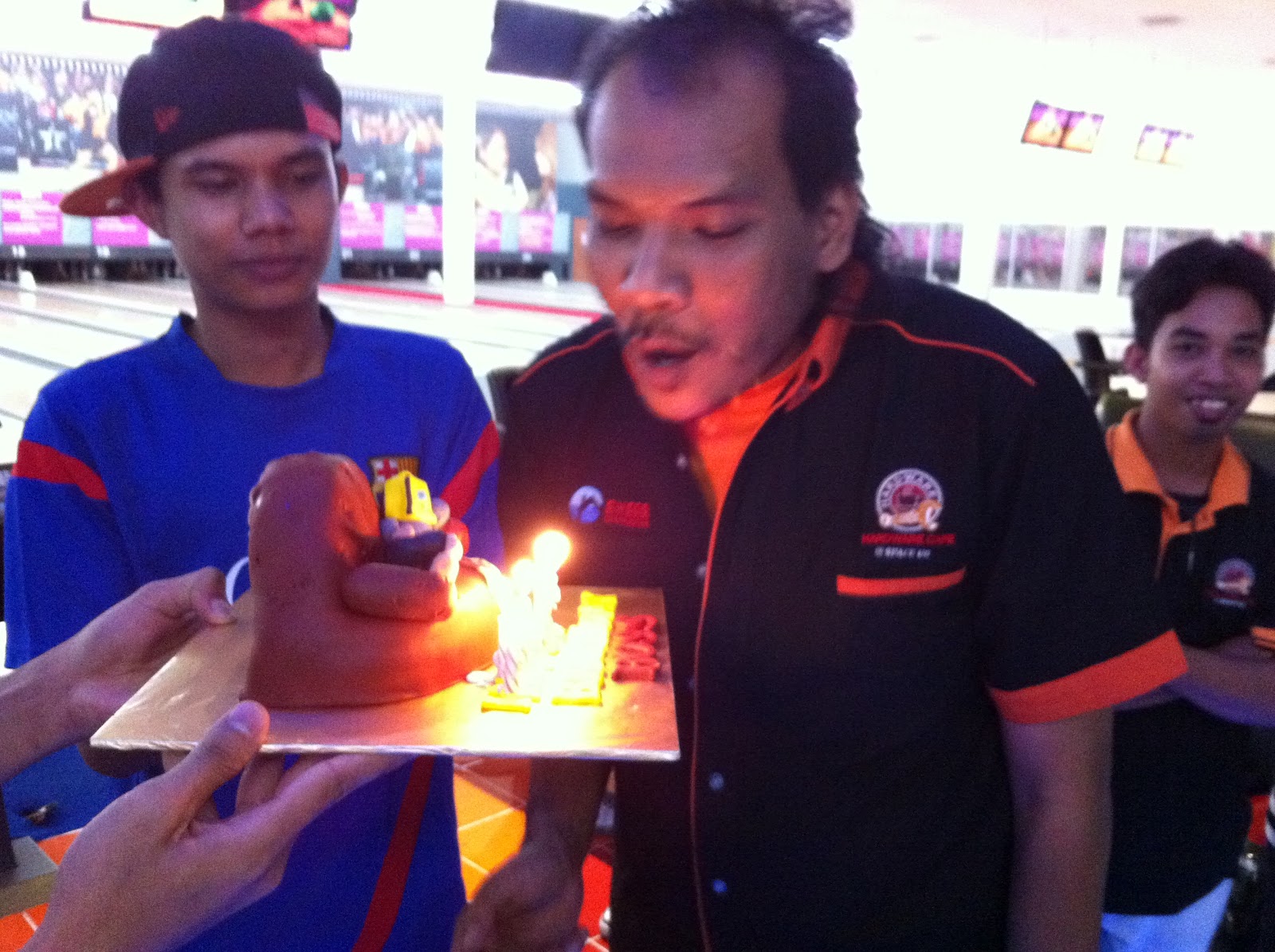 HARDWARE CAFE space U8 Birthday Big Boss..